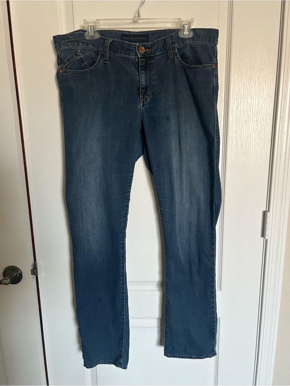 Rock & Republic Dark Blue Straight Leg Jeans